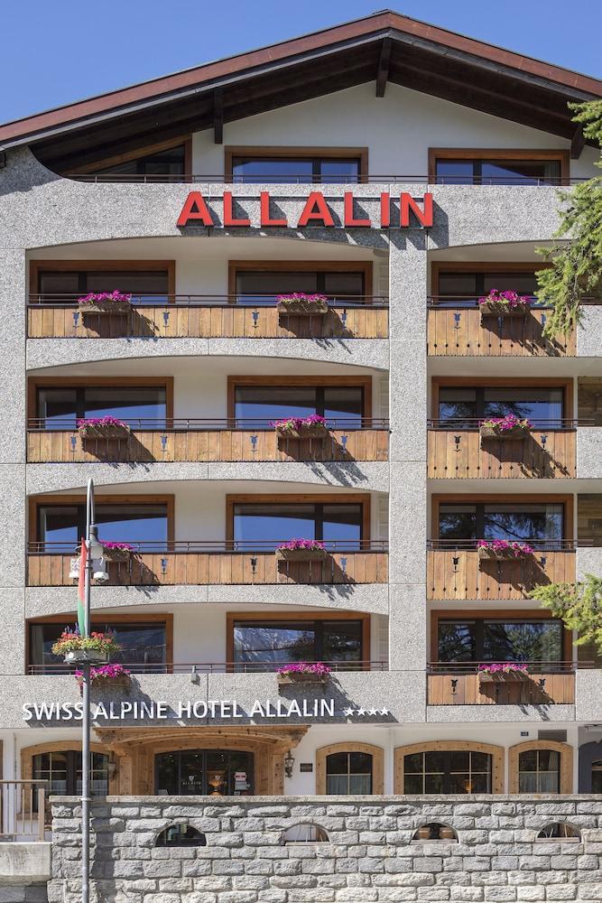Swiss Alpine Allalin Hotel Zermatt