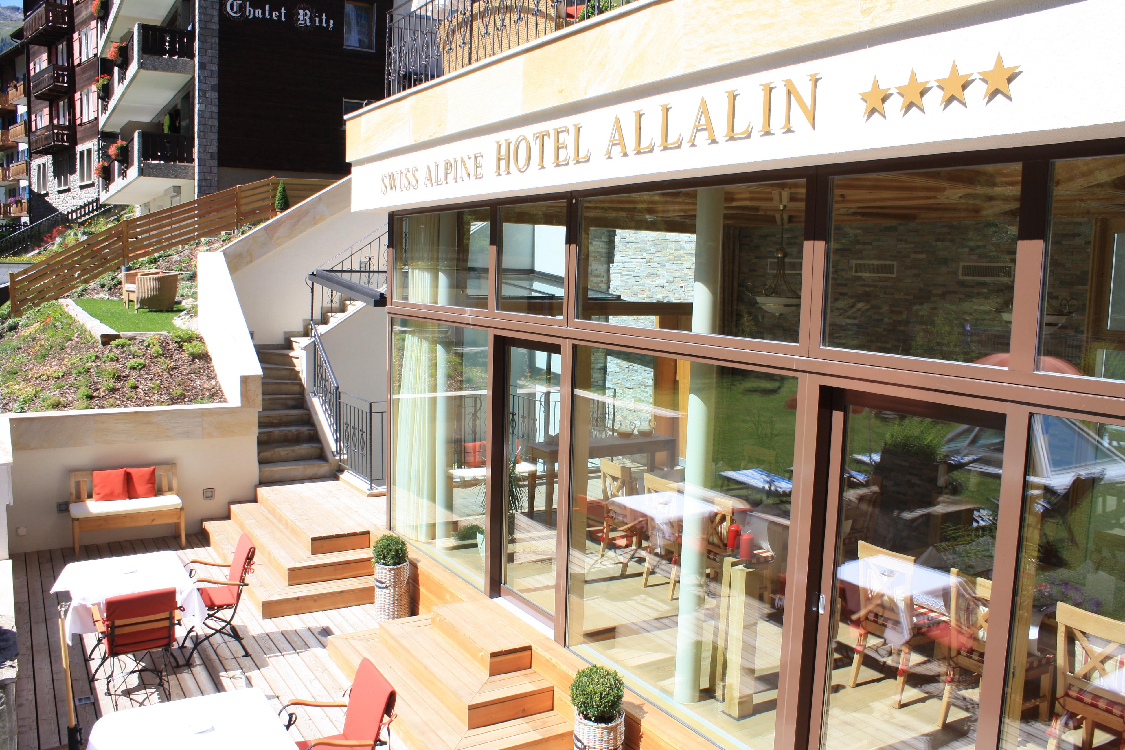 Hotel Swiss Alpine Allalin 4*