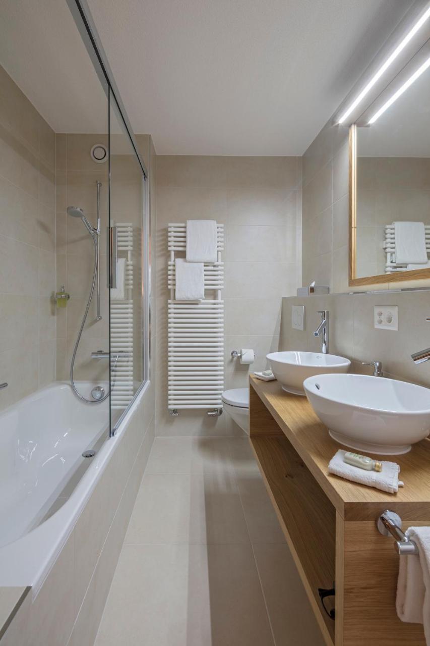 Swiss Alpine Allalin Hotel 4*
